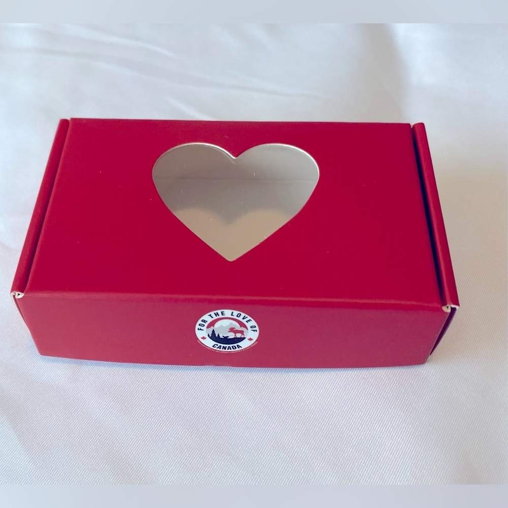 ✨NEW 75 Small ❤️ Red ❤️ Jewelry Gift Boxes “For The Love of Canada”; flat packed